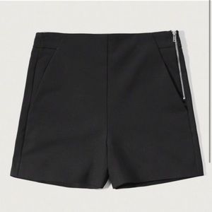 Zara shorts with metallic zipper